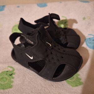 Nike Black Kids' Open-Toe Sport Sandals